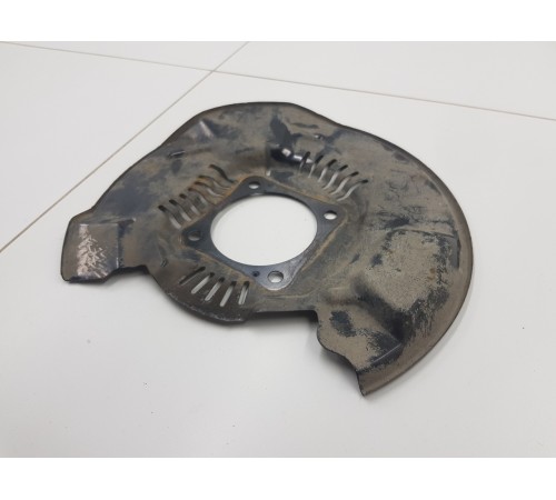 Кожух тормозного диска передний правый