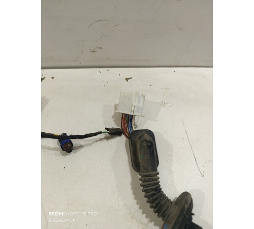 Электропроводка двери задняя левая