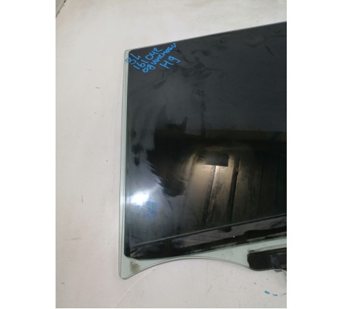 Стекло двери заднее левое