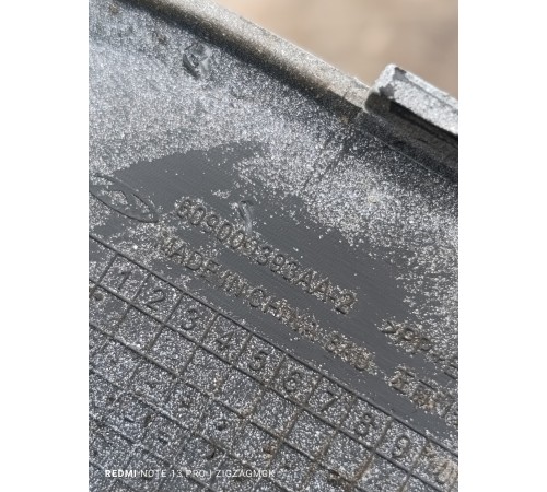 Молдинг двери передний левый