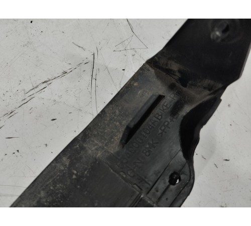 Уплотнитель двери передний правый