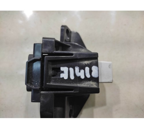 кнопка омывателя фар