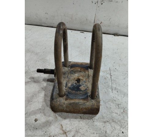 Кронштейн (крепление) рессоры задний левый