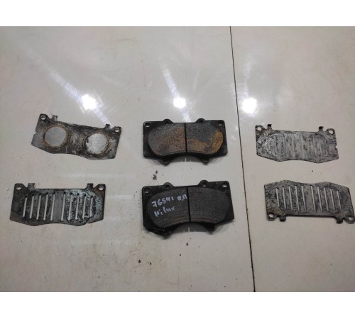 Тормозные колодки (передние правые)