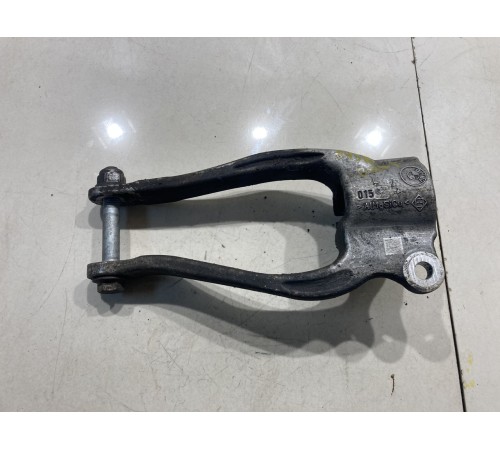 Вилка амортизатора (переднего левого)