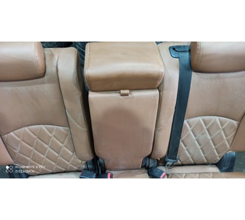 Задний ряд сидений