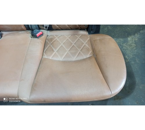 Задний ряд сидений