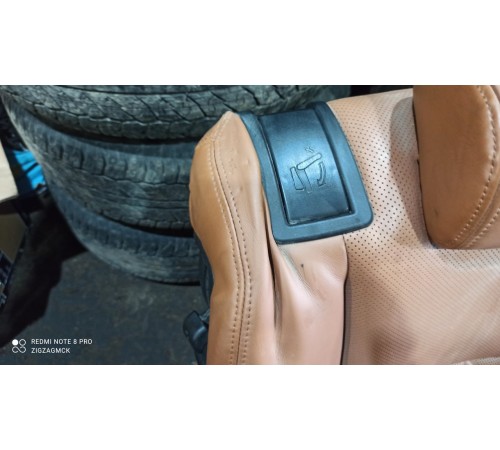 Задний ряд сидений