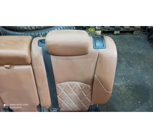 Задний ряд сидений