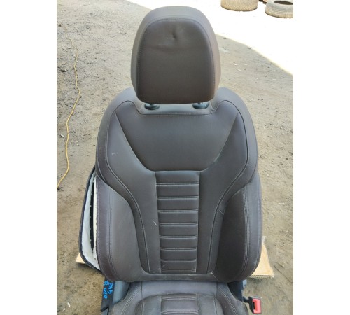 Сиденье переднее правое