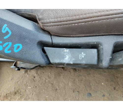 Сиденье переднее правое