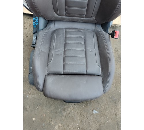 Сиденье переднее правое