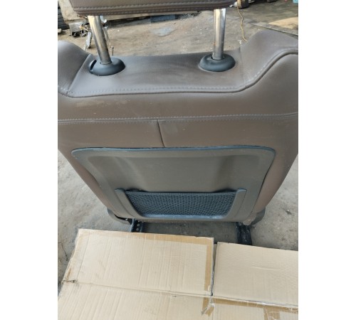 Сиденье переднее правое