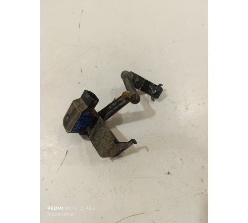 Датчик высоты дорожного просвета задний левый