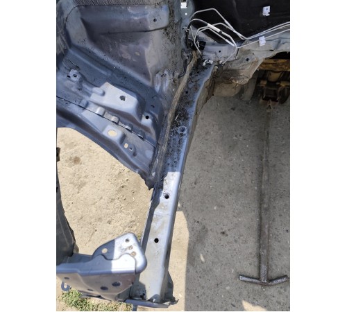 Лонжерон (четверть) передний правый