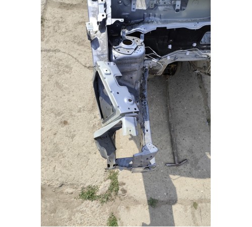 Лонжерон (четверть) передний правый