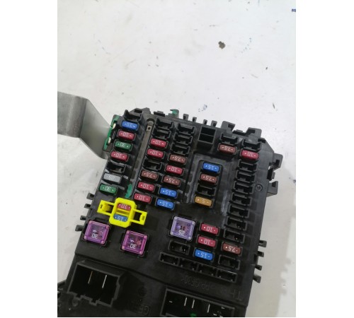 Блок предохранителей салона