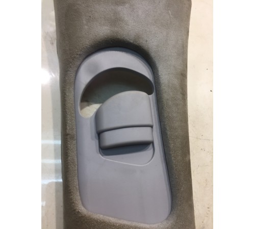 Обшивка стойки (верхняя, левая)