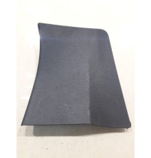 заглушка крышки багажника правая