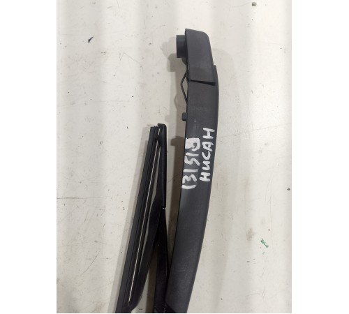 Поводок стеклоочистителя (задний)