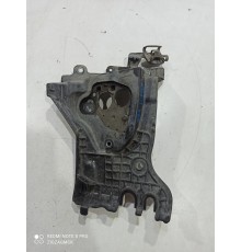 Кронштейн (передний, левый)