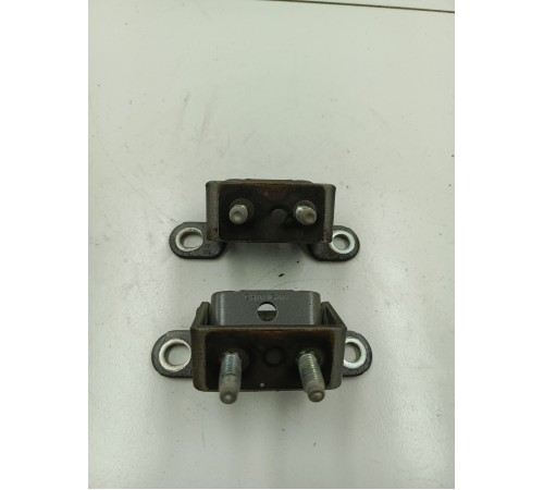 Комплект петель двери багажника