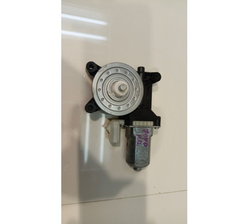 Моторчик стеклоподъемника передний правый