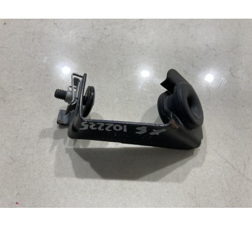 Кронштейн(крепление) корпуса воздушного фильтра