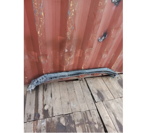 Абсорбер бампера передний