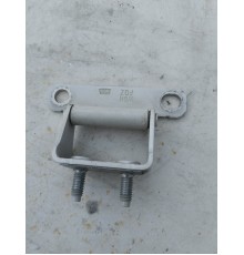 Петля крышки багажника правая
