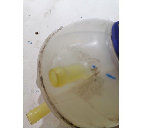 Бачок расширительный