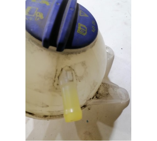 Бачок расширительный