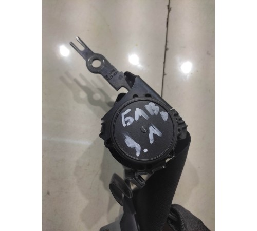 Ремень безопасности (задний, левый)