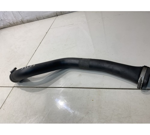 Горловина топливного бака