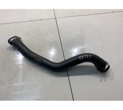 Горловина топливного бака