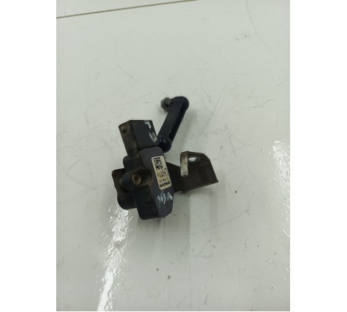 Датчик высоты дорожного просвета передний левый