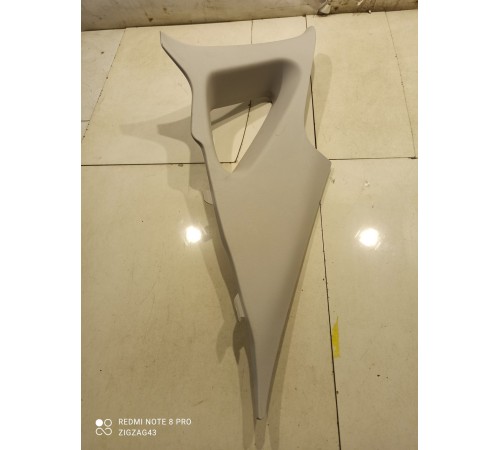 Обшивка задней стойки(правая)