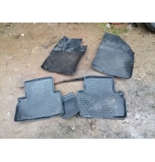 Комплект ковриков салона
