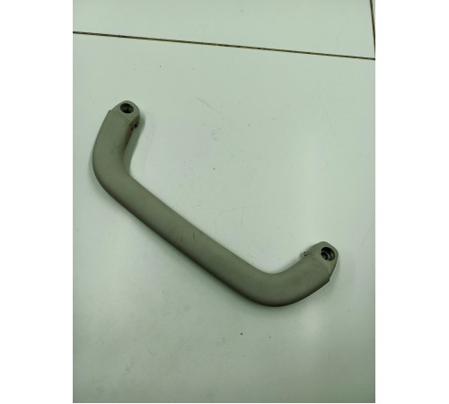 Ручка обшивки лобового стекла правая