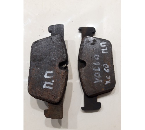 Колодки тормозные (передние)