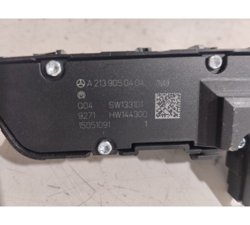 Кнопка подогрева сиденья передняя правая