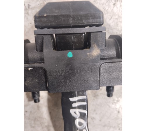 Ограничитель двери передний правый