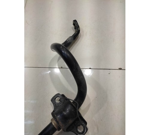 Стабилизатор передний