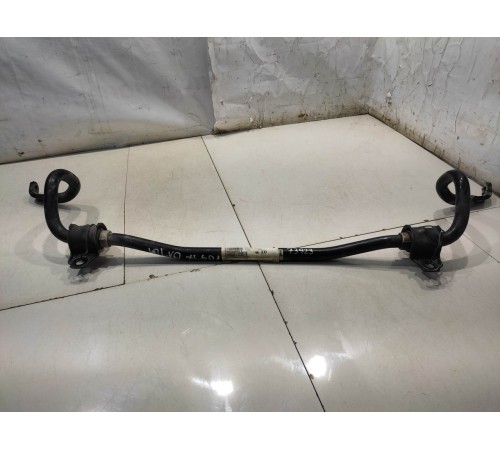 Стабилизатор передний