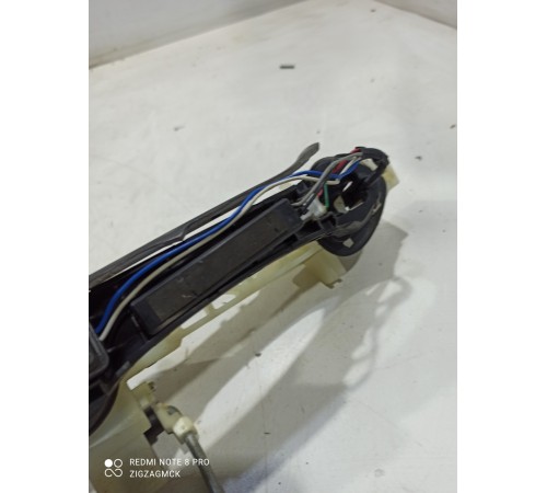 Ручка двери (передняя левая внешняя)