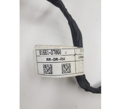 Электропроводка двери задняя правая