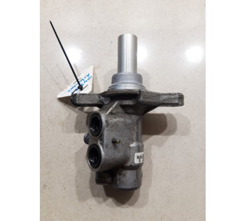 Главный тормозной цилиндр