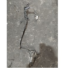 Клемма аккумулятора плюсовая