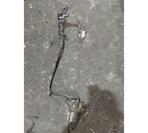 Клемма аккумулятора плюсовая