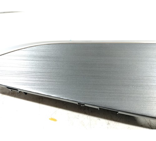 Накладка обшивки двери передняя правая